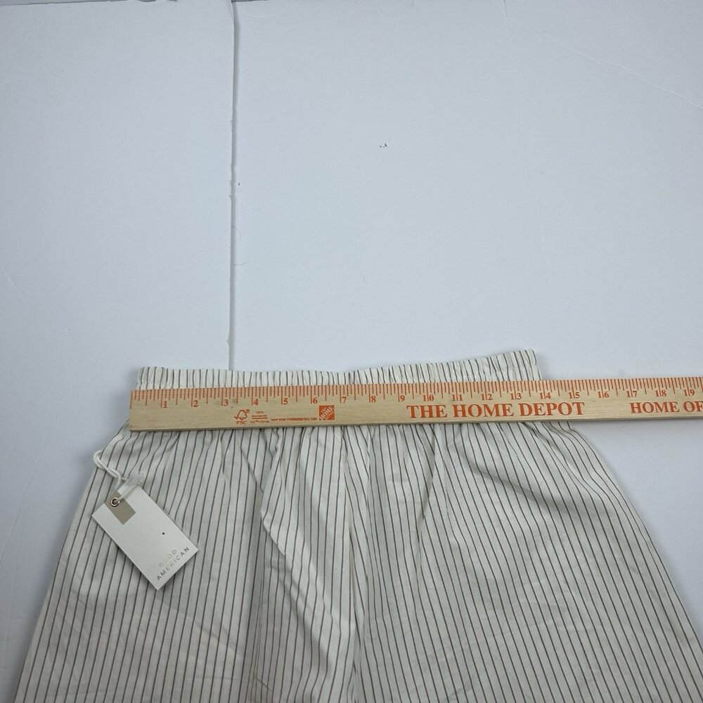 GOOD AMERICAN Ladies Pencil Stripe Weekend Shorts in Puddy Cream Color Nwt M - Picture 4 of 8